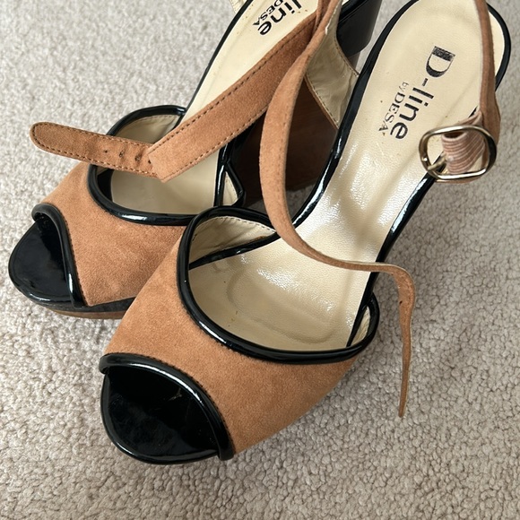 Heels - Picture 2 of 4